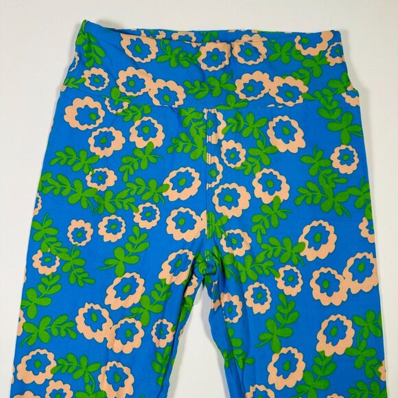 LuLaRoe Floral Daisy Petals Leaves Powder Blue Peach Green Leggings One Size OS - Picture 2 of 6